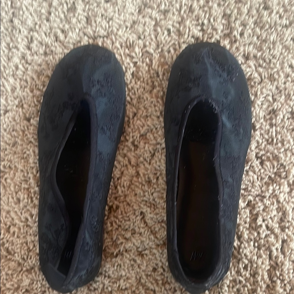 H&M Black Lace Flats
